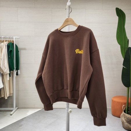 버터자수 크롭 기모맨투맨