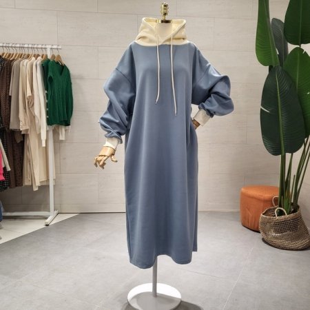 루즈핏 소매 후드배색 기모원피스