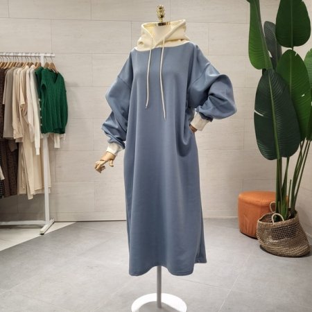 루즈핏 소매 후드배색 기모원피스