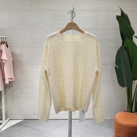 스프링 라운드 꽈니트