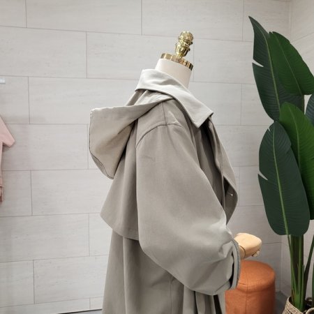 후드 탈부착 트렌치코트