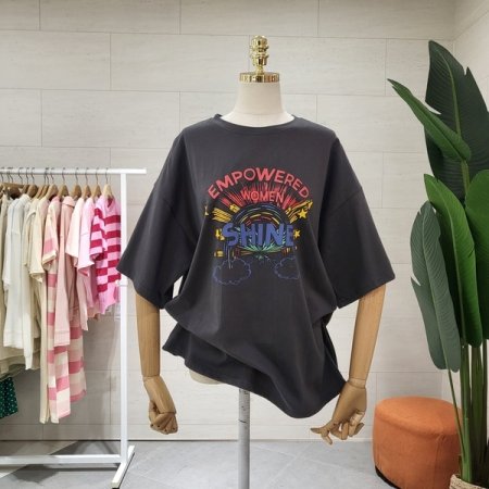 루즈핏 샤인 프린팅티셔츠