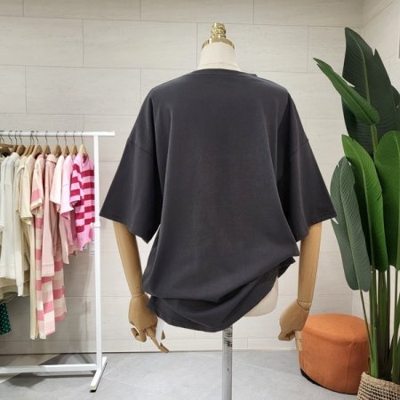 루즈핏 샤인 프린팅티셔츠