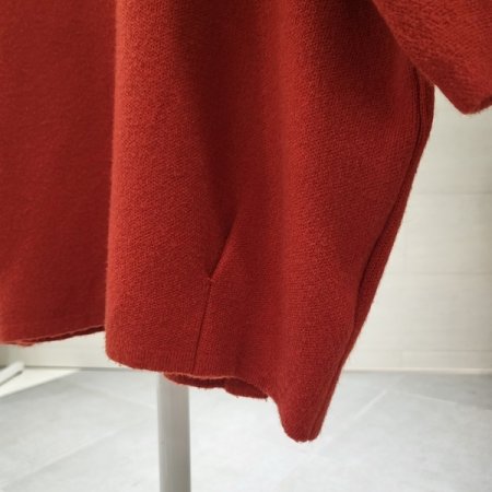 튤립소매 절개 포인니트