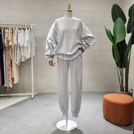 등판스마일 레이어드 조거세트