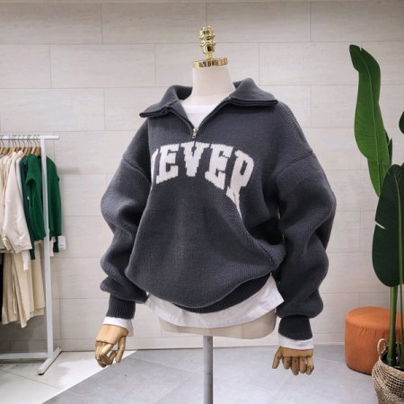 톡톡 네버 반집업 니트