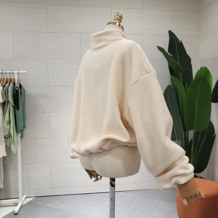 밑단 조리개 뽀글이 맨투맨