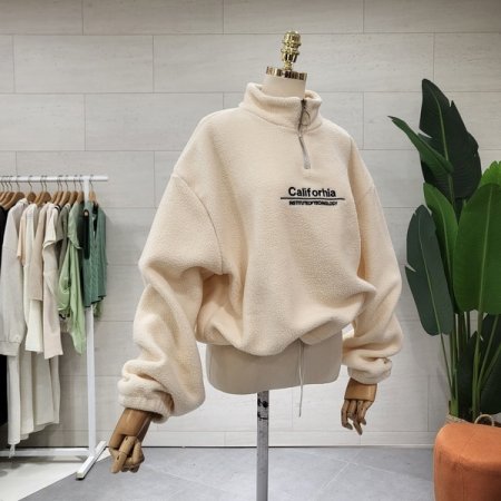 밑단 조리개 뽀글이 맨투맨