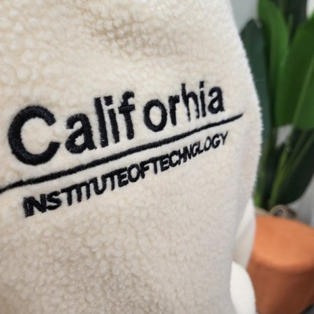 밑단 조리개 뽀글이 맨투맨