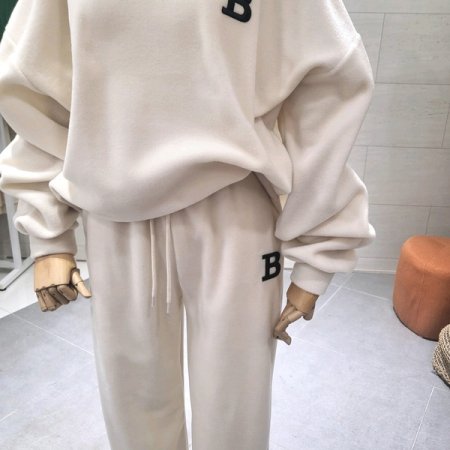 포슬 후리스B자수 조거세트