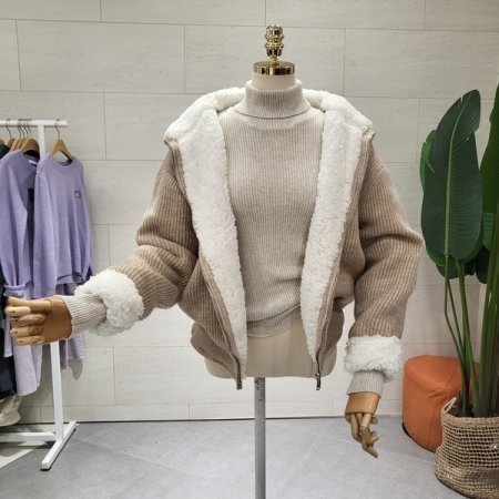 보아털 니트집업 점퍼