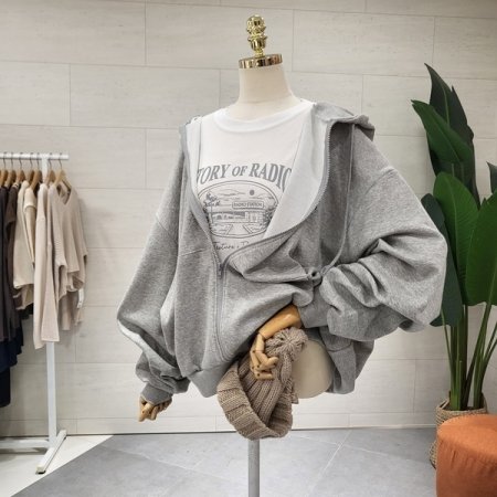 루즈핏 백레터링 씨티 후드점퍼