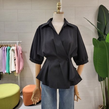 허리주름 랩 블라우스