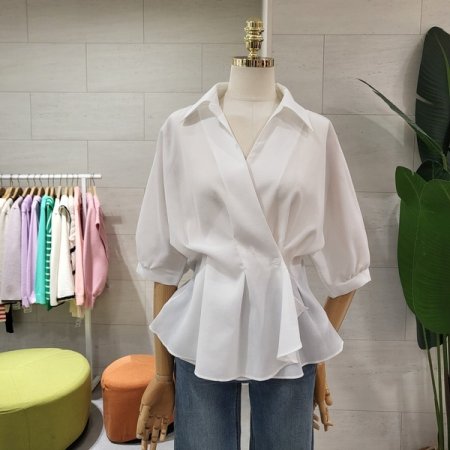 허리주름 랩 블라우스