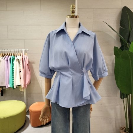 허리주름 랩 블라우스