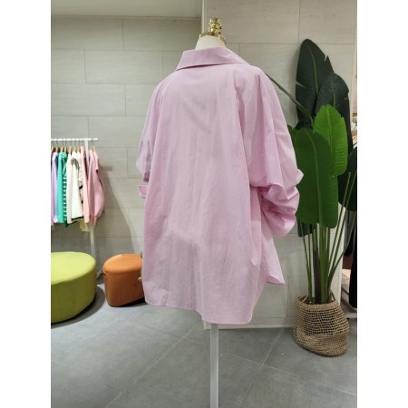 루즈핏 가슴 자수 코튼남방