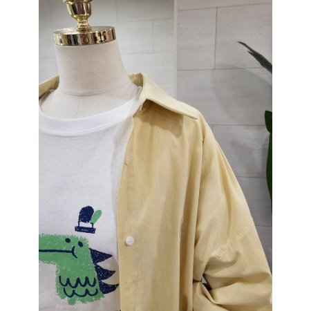 루즈핏 가슴 자수 코튼남방