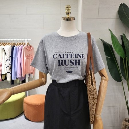 텐션 카페인 라운드티셔츠