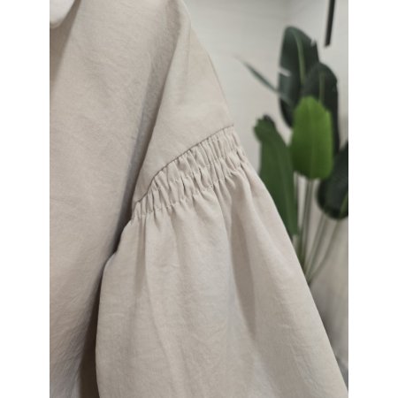 밑단스트링 볼륨소매 셔츠