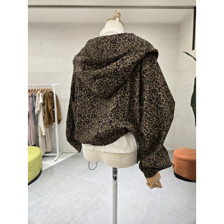 루즈핏 레오파드 후드점퍼