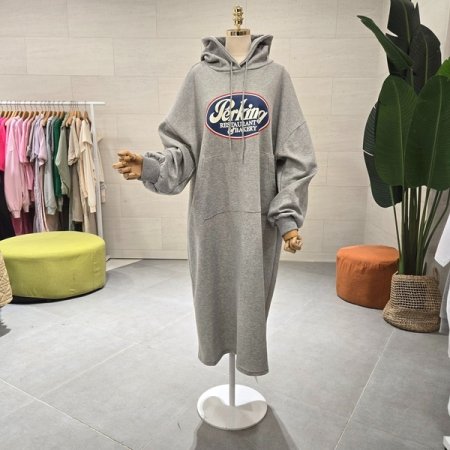 루즈핏 베이커 후드원피스