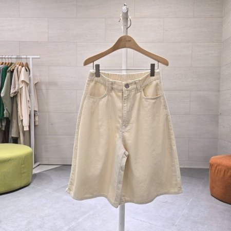 뒷밴딩 버뮤다 골덴반바지