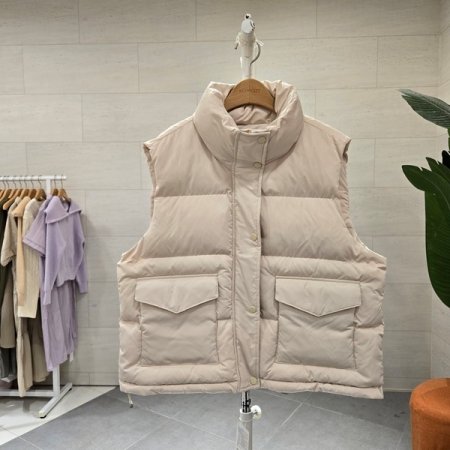 하이넥 홀리 패딩조끼