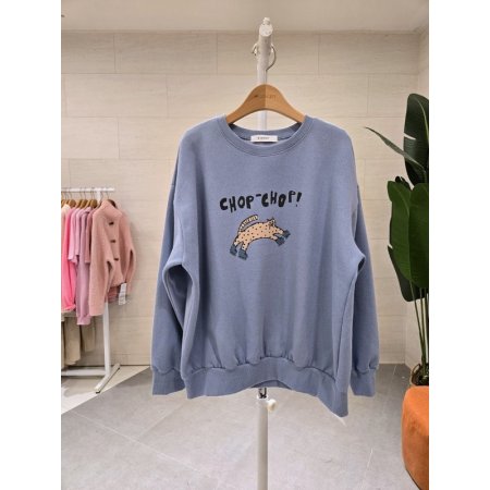 에잇컨셉 표범 기모 맨투맨