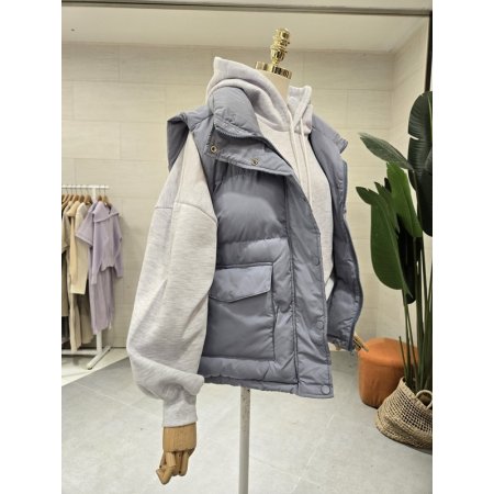 하이넥 홀리 패딩 조끼