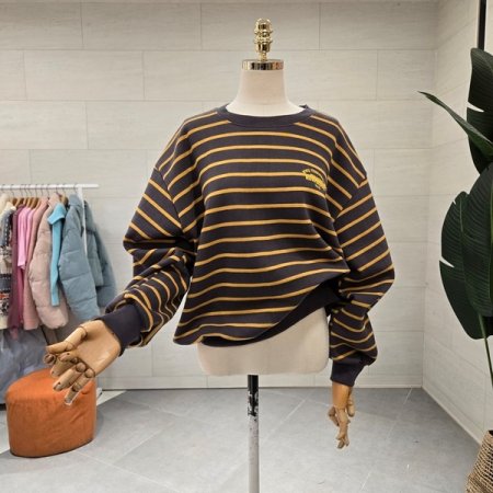 트리단 자수 기모맨투맨