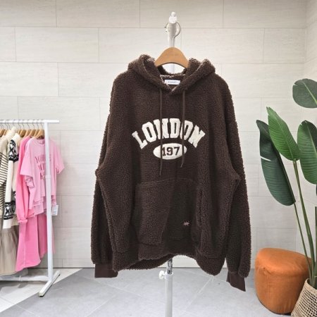 양털 뽀그리 런후드맨투맨