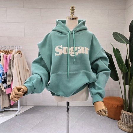 슈가 부클 레터링 양기모맨투맨