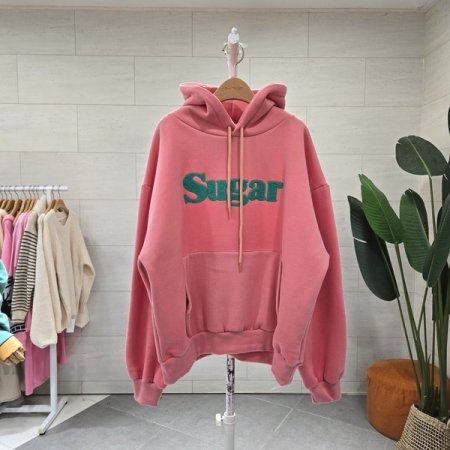 슈가 부클레터링 양기모맨투맨