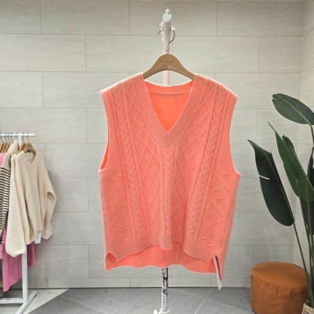 루즈핏 컬러 꽈 니트조끼