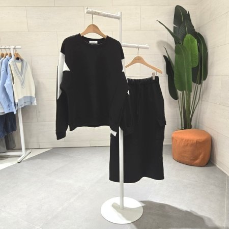 오르맨투맨 면카고 스커트세트