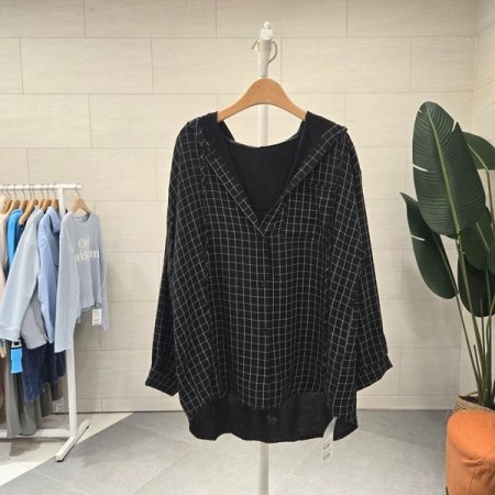 네모 체크 후드셔츠