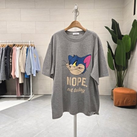 루즈핏 캣톰 반팔티셔츠