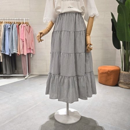 층층이 스트라이프 밴스커트