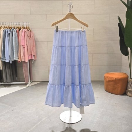 층층이 스트라이프 밴스커트