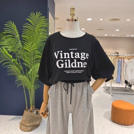 찰랑 레터링 라운드블라우스