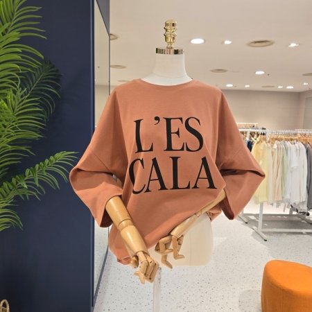 탄탄 영문 박스티셔츠