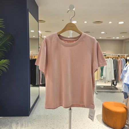 어깨 절개 스몰티셔츠