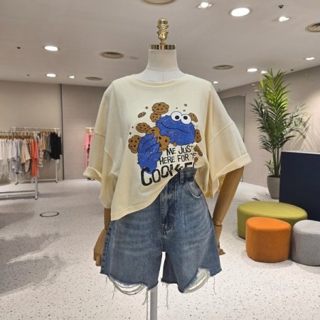 루즈핏 크래커 반팔티셔츠