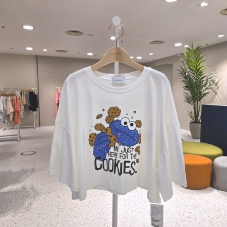 루즈핏 크래커 반팔티셔츠