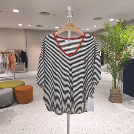 쿨 단가라 하트패치 티셔츠