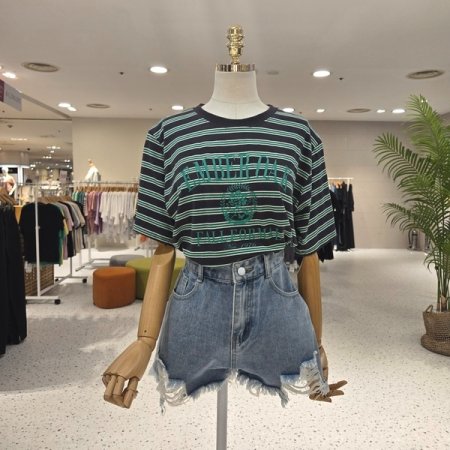 엠버 단가라 반팔티셔츠