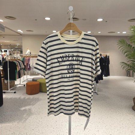 엠버 단가라 반팔티셔츠