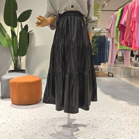 인조가죽 캉캉 롱스커트