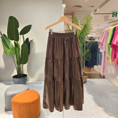 인조가죽 캉캉 롱스커트