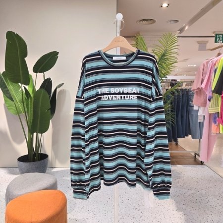 루즈핏 베니 컬러단티셔츠